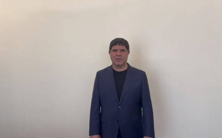 Многонационал